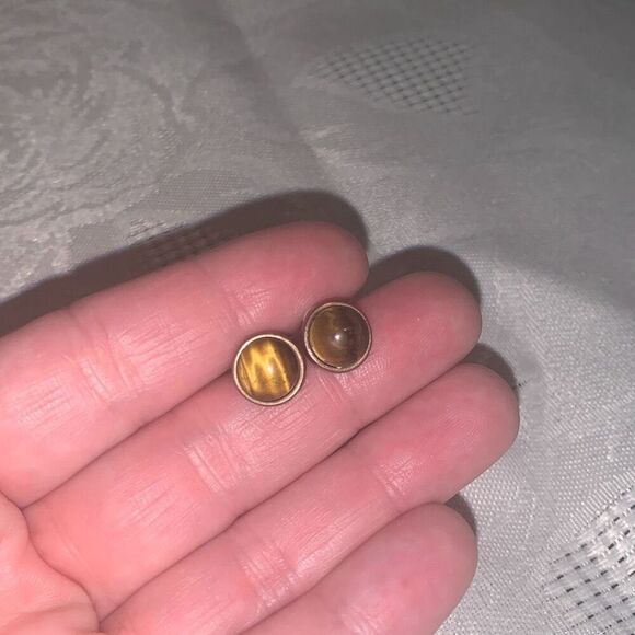 Vintage Tiger Eye Stud Earrings - Picture 9 of 13